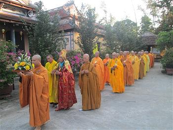 Hình ảnh Đại lễ Phật Đản PL.2558 tại Huế